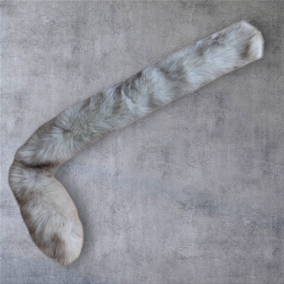 Vintage fox fur stole. - Picture 3 of 5